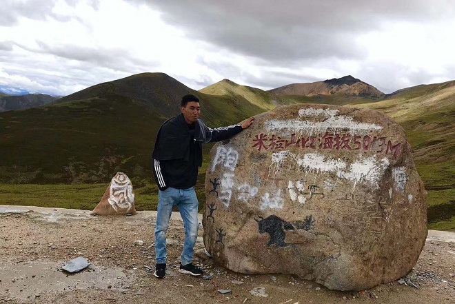 闻多崩2019年自选诗