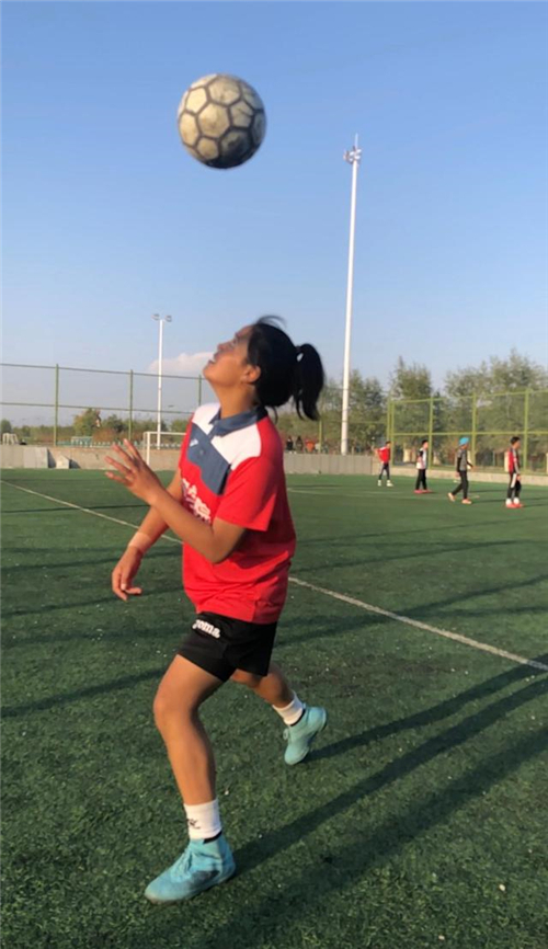 才拉毛：我的“足球梦”