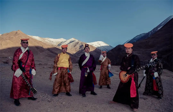 天杵乐队：西藏第一支摇滚乐队1.jpg