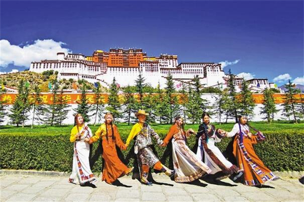 2020拉萨旅游业发展综述：日光城，风景这边独好