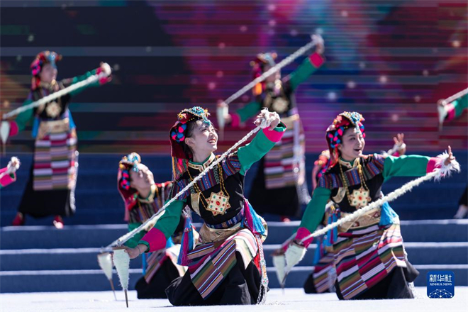 2021雅砻文化旅游节在西藏自治区山南市开幕