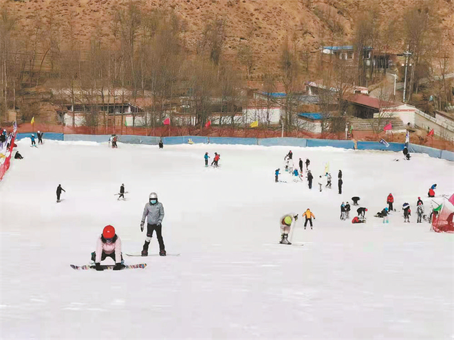 青海冰雪旅游持续升温掀起高原冬奥热潮