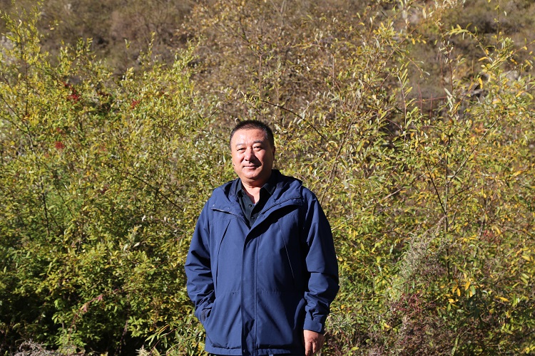 安少龙.jpg