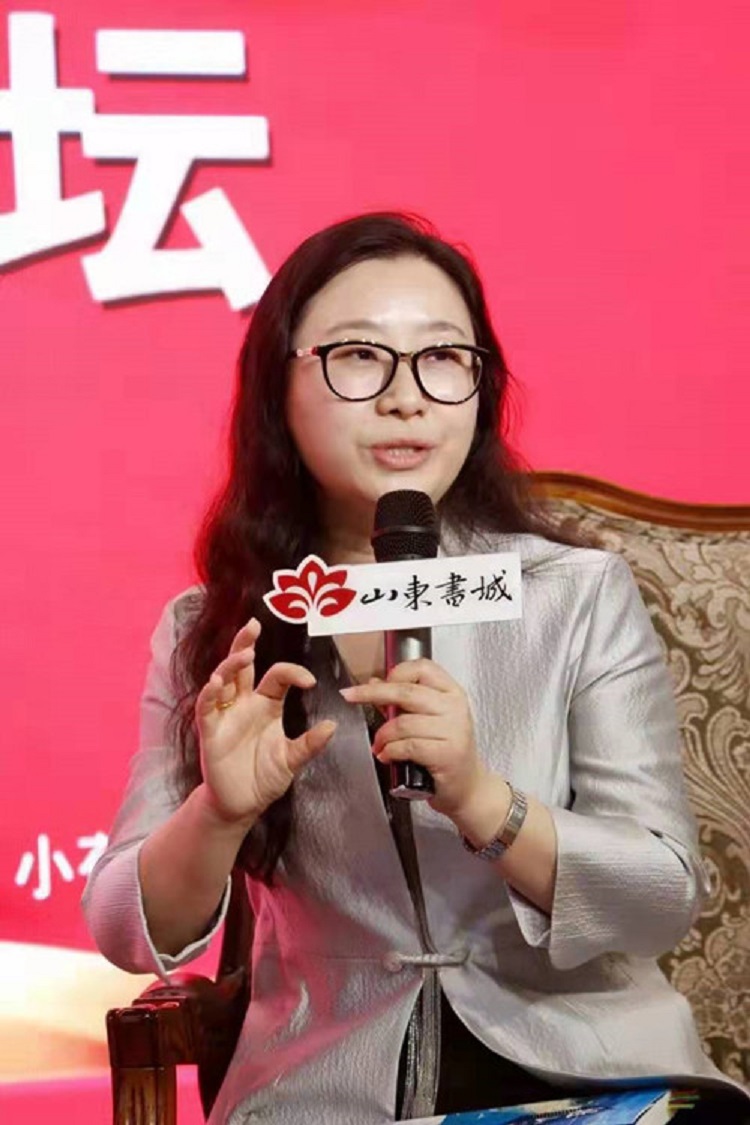 顾广梅.jpg