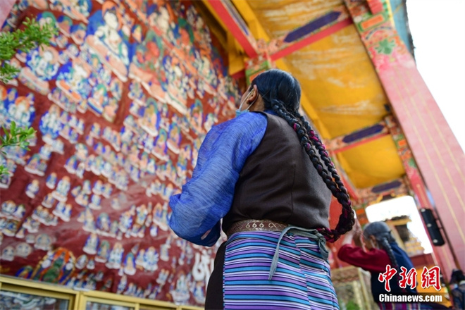 西藏迎来一年一度“萨嘎达瓦”传统宗教活动