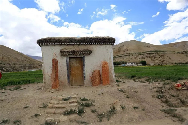 西藏阿里普兰观音碑考略