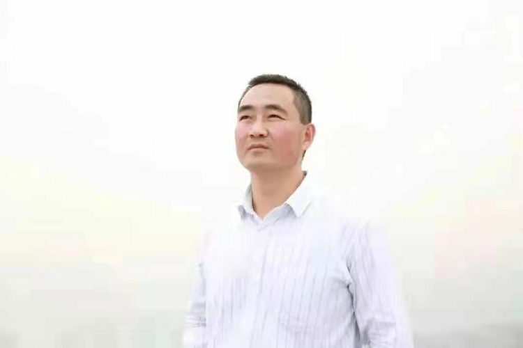 史映红.png