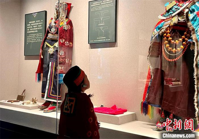 西藏阿里博物馆开馆仪式在噶尔县狮泉河镇举行