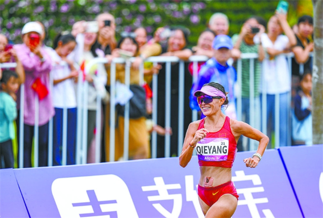 中国队混合35公里竞走创亚洲纪录 切阳什姐圆梦