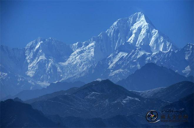 四川9座山峰最新高度公布 贡嘎山身高7508.9米