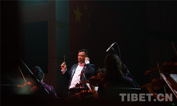 西藏《唱响百年》主题音乐会1.jpg