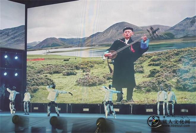 2026年第二届墨竹工卡“松赞”文化旅游节雨中开幕.jpg