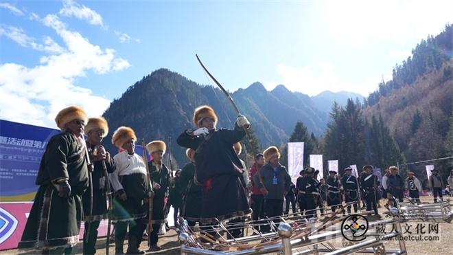 箭舞中华 西藏自治区林芝第八届响箭比赛举行