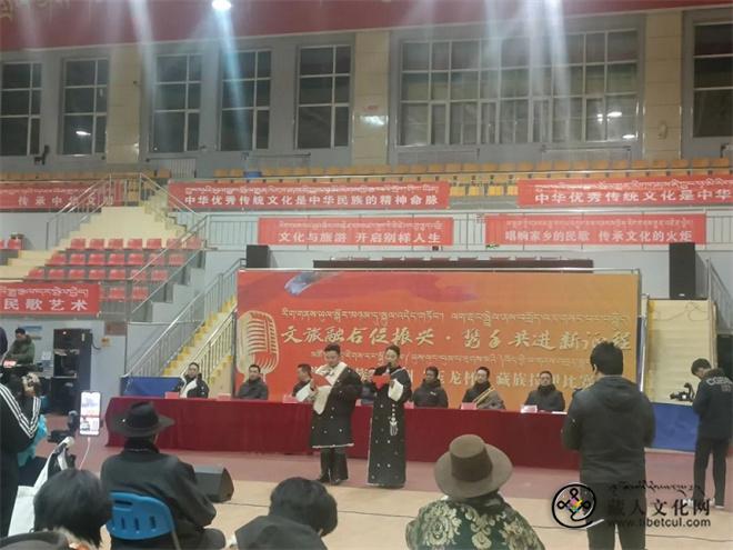 青海省海南州“玉龙杯”藏族拉伊比赛开幕