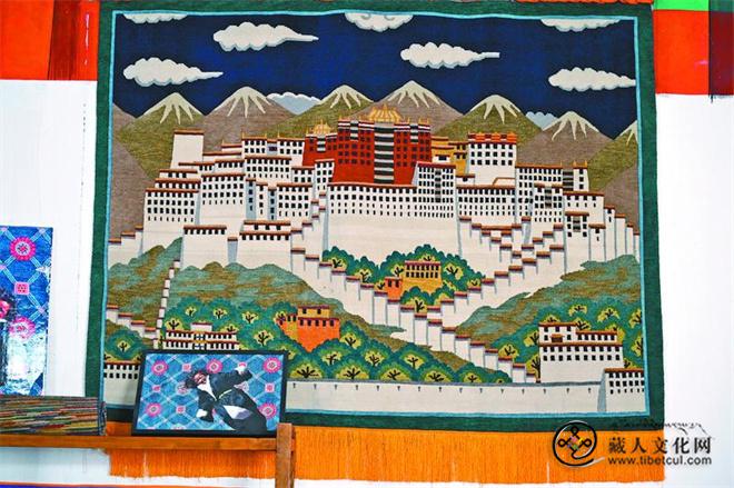 喀瓦坚藏毯厂：“而立之年”织新图