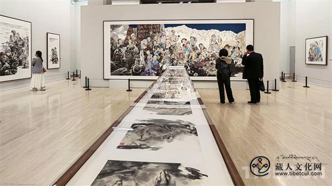 王万成现实主义藏族人物水墨画在中国美术馆展出