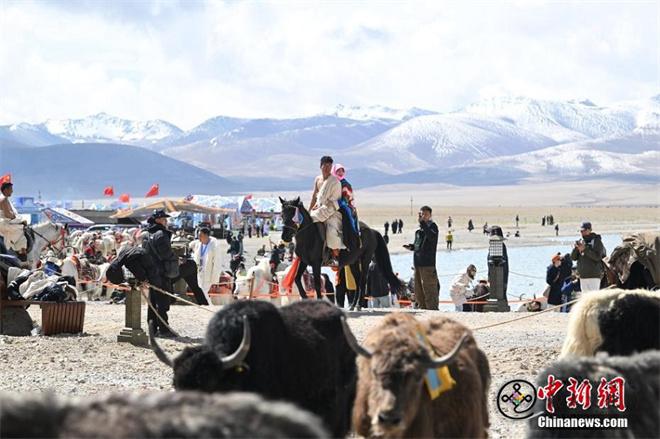 “雪域古城·圣地拉萨”纳木错开湖日活动举办