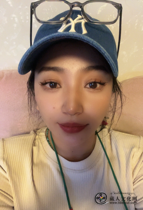 曲尼措毛短篇小说：风从草原来