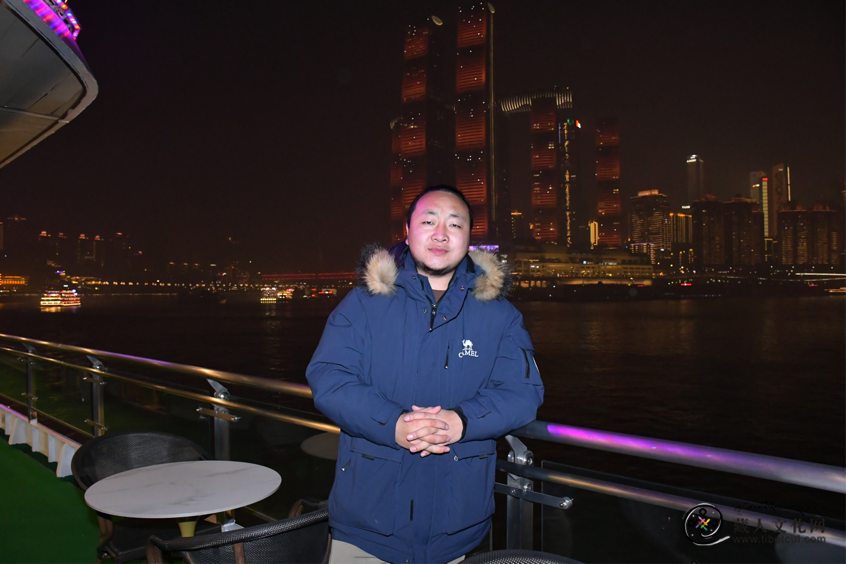 曲央降措短篇小说：一滴泪（仁科 译）