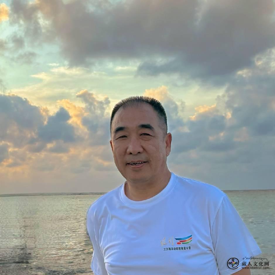 阿信：落日研究（组诗）