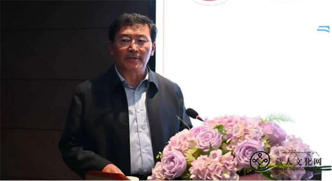 著名作家扎西班典作品研讨会在拉萨成功举办