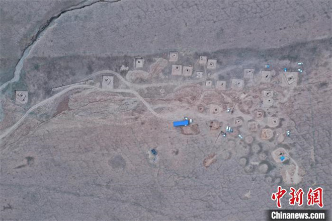 西藏当雄墓地发掘完成 2021年度发掘31座封土墓5.jpg