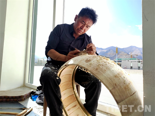 首届拉萨市工艺美术大师评审启动2.jpg