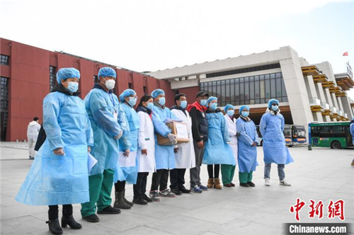 西藏藏医院捐赠防疫藏药 助力拉萨一线防疫2.jpg