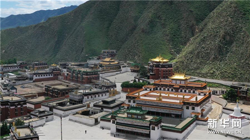 “世界藏学府”拉卜楞寺完成14座佛殿主体修缮工程2.jpg