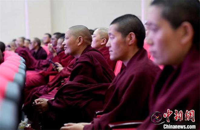 西藏佛学院（西藏藏学研究中心）第七届藏传佛教教义阐释研讨会举行2.jpg