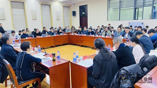 影片《月光里的男孩》研讨会在青海西宁召开2.jpg