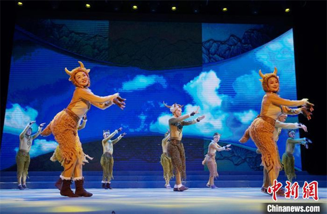 原创儿童京歌音乐剧《藏羚羊》在西宁上演8.jpg
