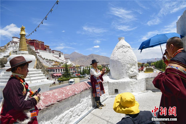 “五一”将至 西藏旅游预计将迎来小高潮3.jpg