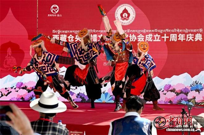 西藏仓央嘉措文化研究协会成立十年 搭建规范化学术研究平台1.jpg