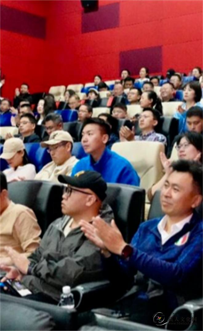 援藏电影《藏地心迹》在西藏首映2.jpg