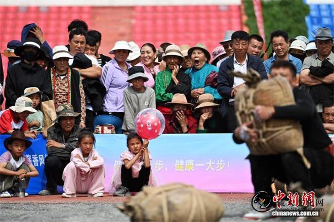 第六届安多地区“腊子口杯”则巴邀请赛在甘肃迭部开赛10.jpg