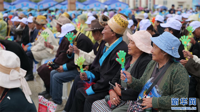 西藏山南：高原民歌盛会 唱响文旅品牌4.jpg