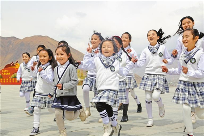 洛桑卓玛：助西藏孩子奏响梦想乐章4.jpg