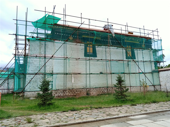 罗布林卡开展9大宫殿古建修缮工作 目前已完成总工程量的50%.jpg