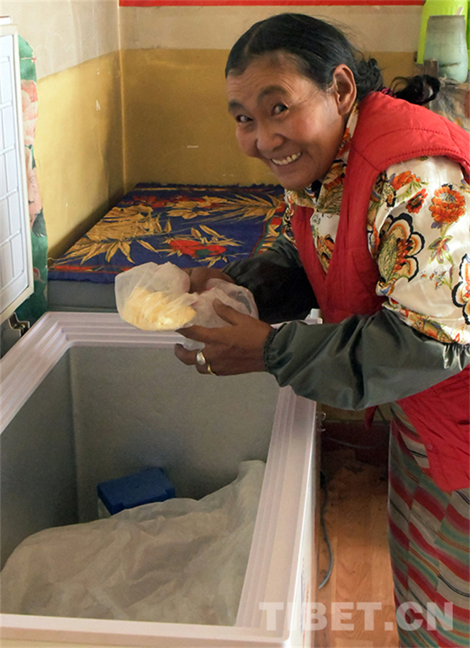 寻味藏北，酥油是牧民离不开的食品之宝6.jpg