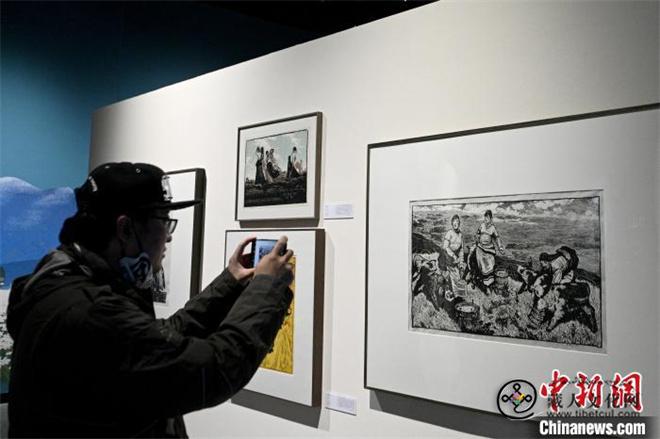 “追寻香格里拉”展览在昆开展 记录青藏高原东麓的迁徙与流动1.jpg