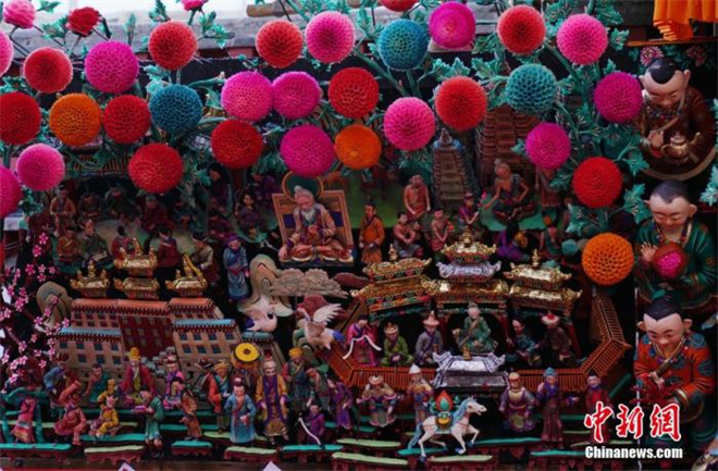 藏传佛教圣地塔尔寺“三绝”之酥油花：百年梦境“云”上开花1.jpg