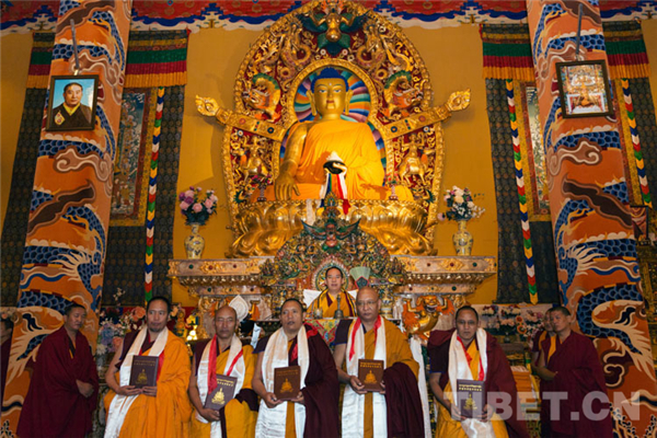 功行圆满，十一世班禅完成西藏佛事和社会活动2.jpg