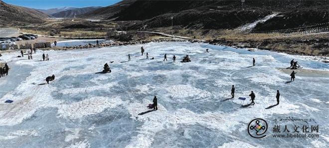 阿坝县冰雪文化旅游季启幕1.jpg