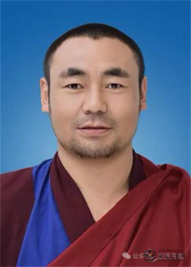 1784008616744284.jpg 扎西根罗堪布.jpg