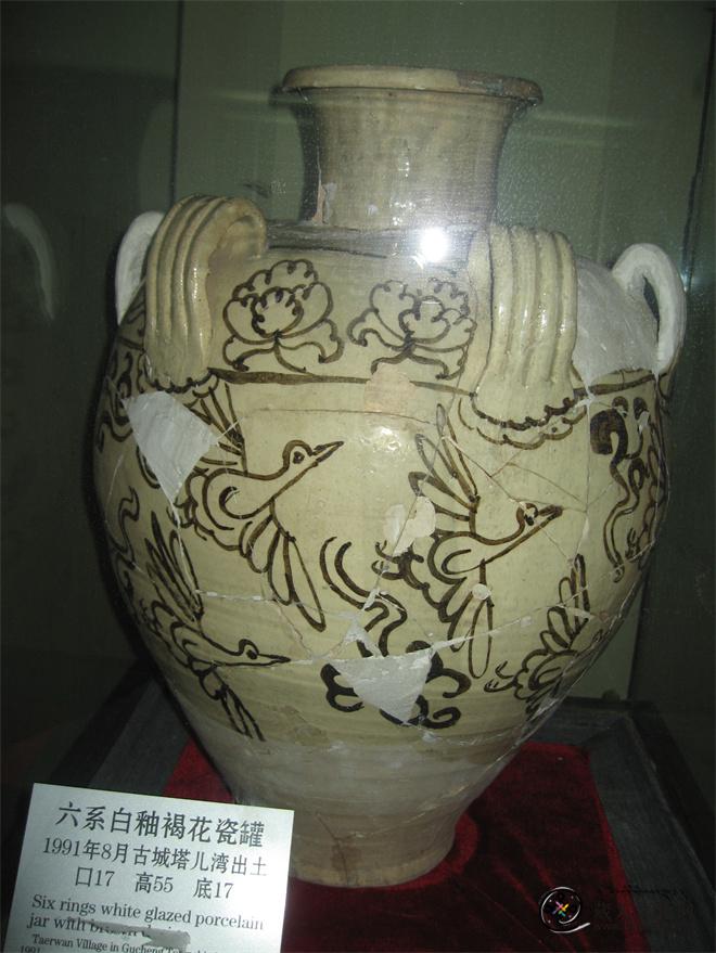 西夏瓷器.jpg