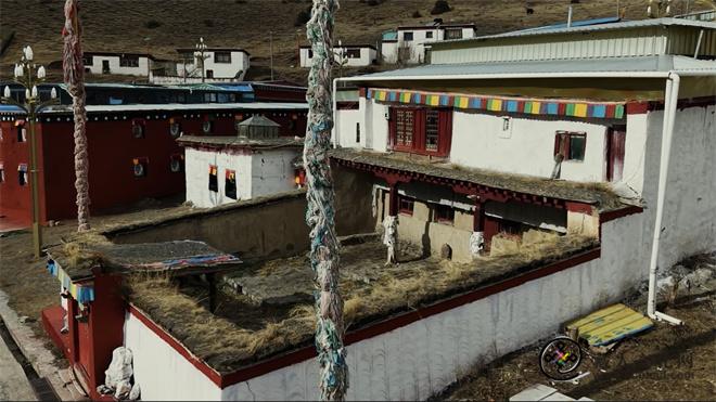 尼玛林寺天葬院.jpg