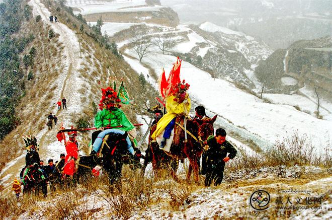 藏地影像闪耀甘南草原 第二届玛曲摄影节如期而至7.jpg