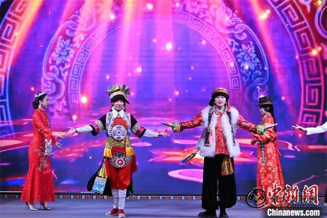 中外嘉宾甘南行 探秘高原藏地文旅新魅力11.jpg