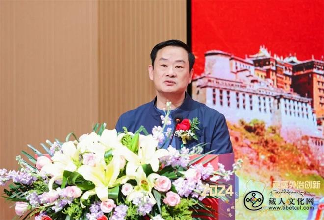 2024藏医外治创新发展论坛”在山东济南顺利召开3.jpg